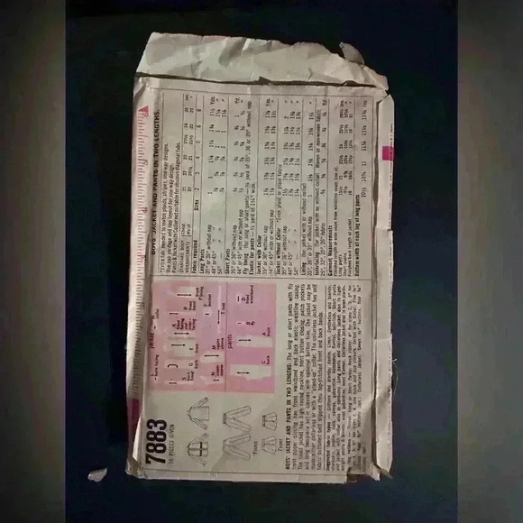 Vintage Simplicity Sewing Pattern - Picture 2 of 2